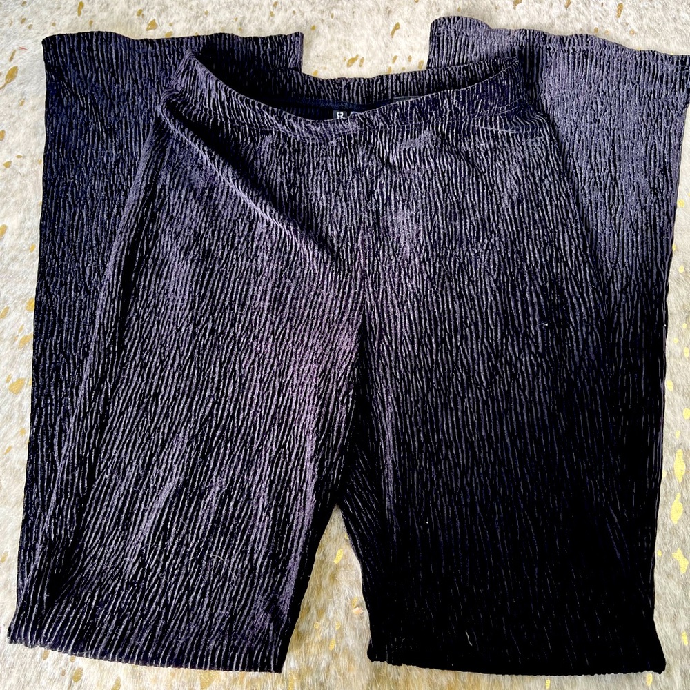 H&M Black Velvet wide leg pants